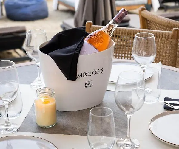 Skiathos Thalassa Cape Hotel, Philian And